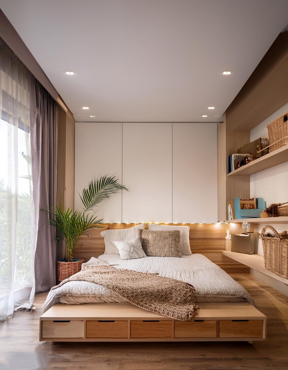 Storage under the bed