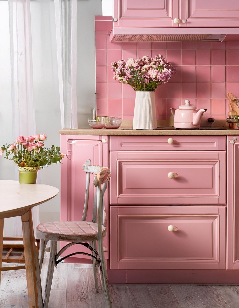Romantic Retro Revival