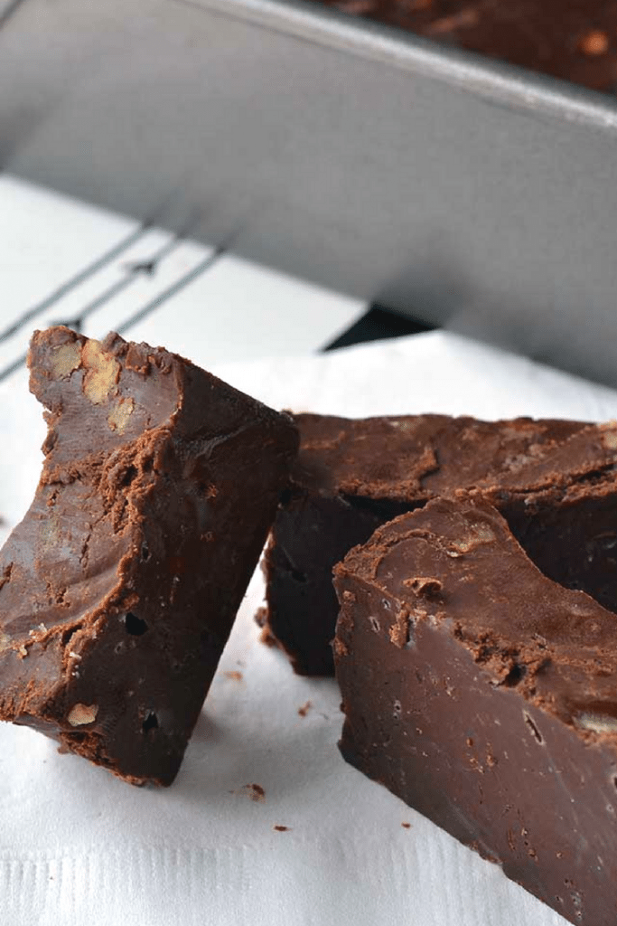 2 Minute Microwave Fudge 