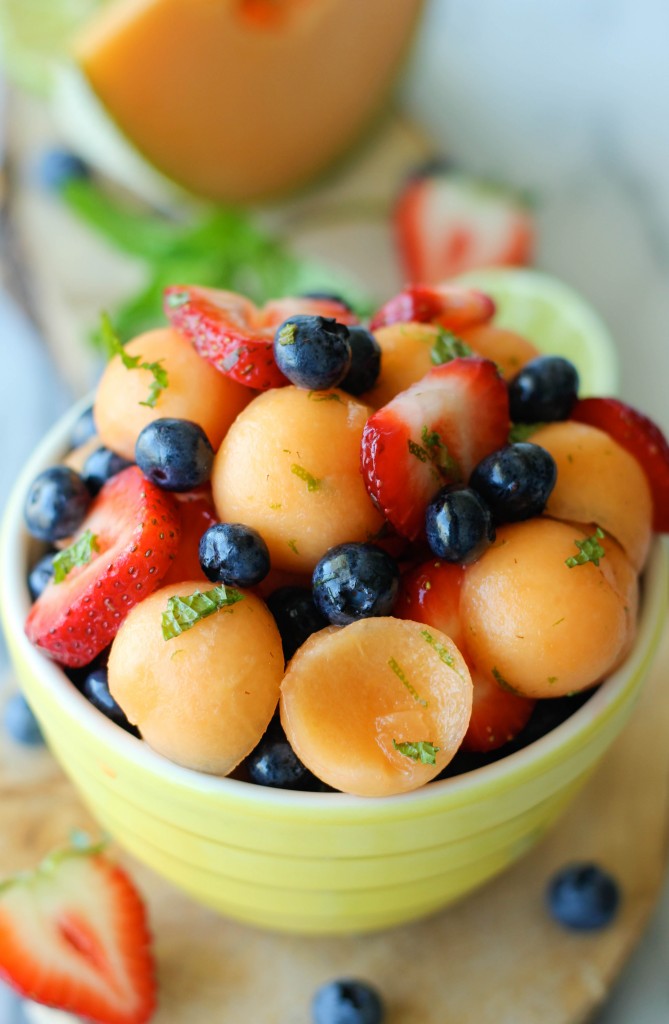 Berry Cantaloupe Salad 