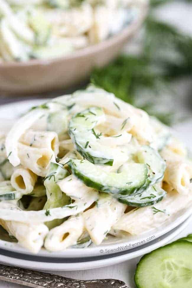 Creamy Cucumber Pasta Salad 