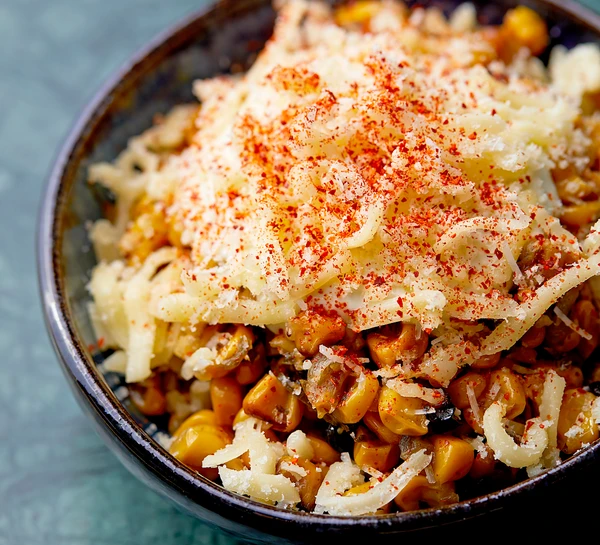 Esquites (Mexican corn salad) 