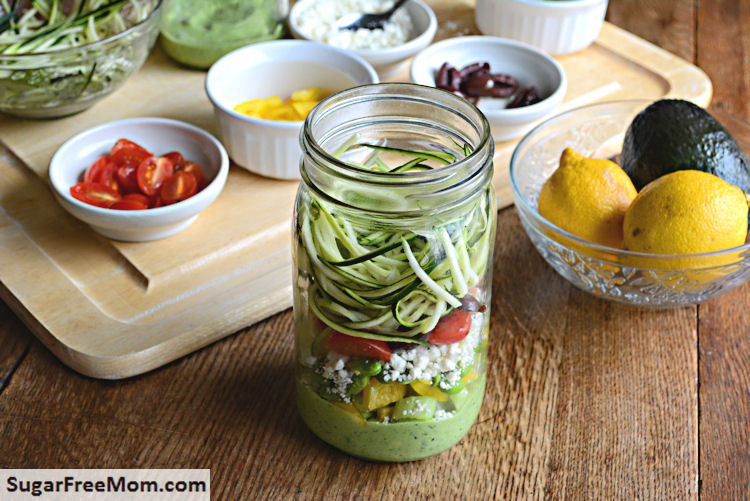 Mason Jar Zucchini Pasta Salad with Avocado Spinach Dressing