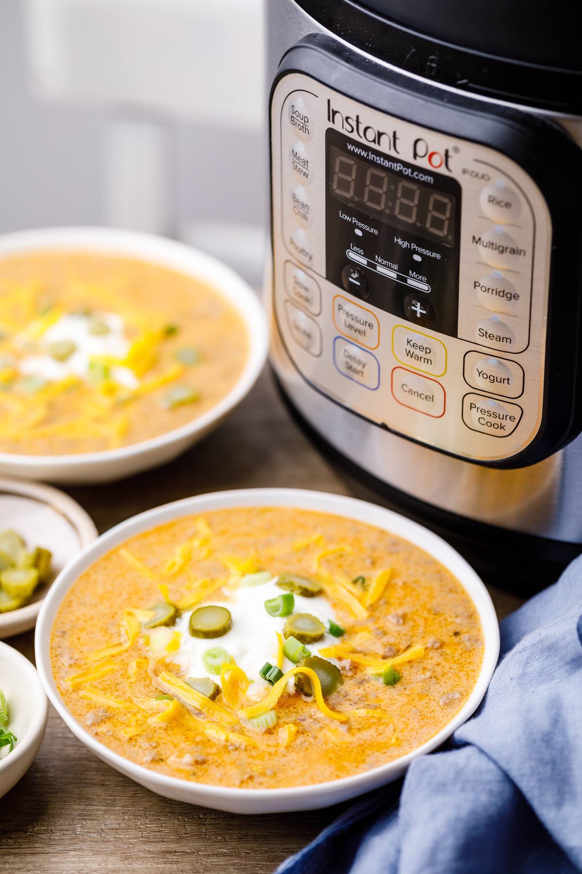 Mind-Blowing Instant Pot Keto Cheeseburger Soup 