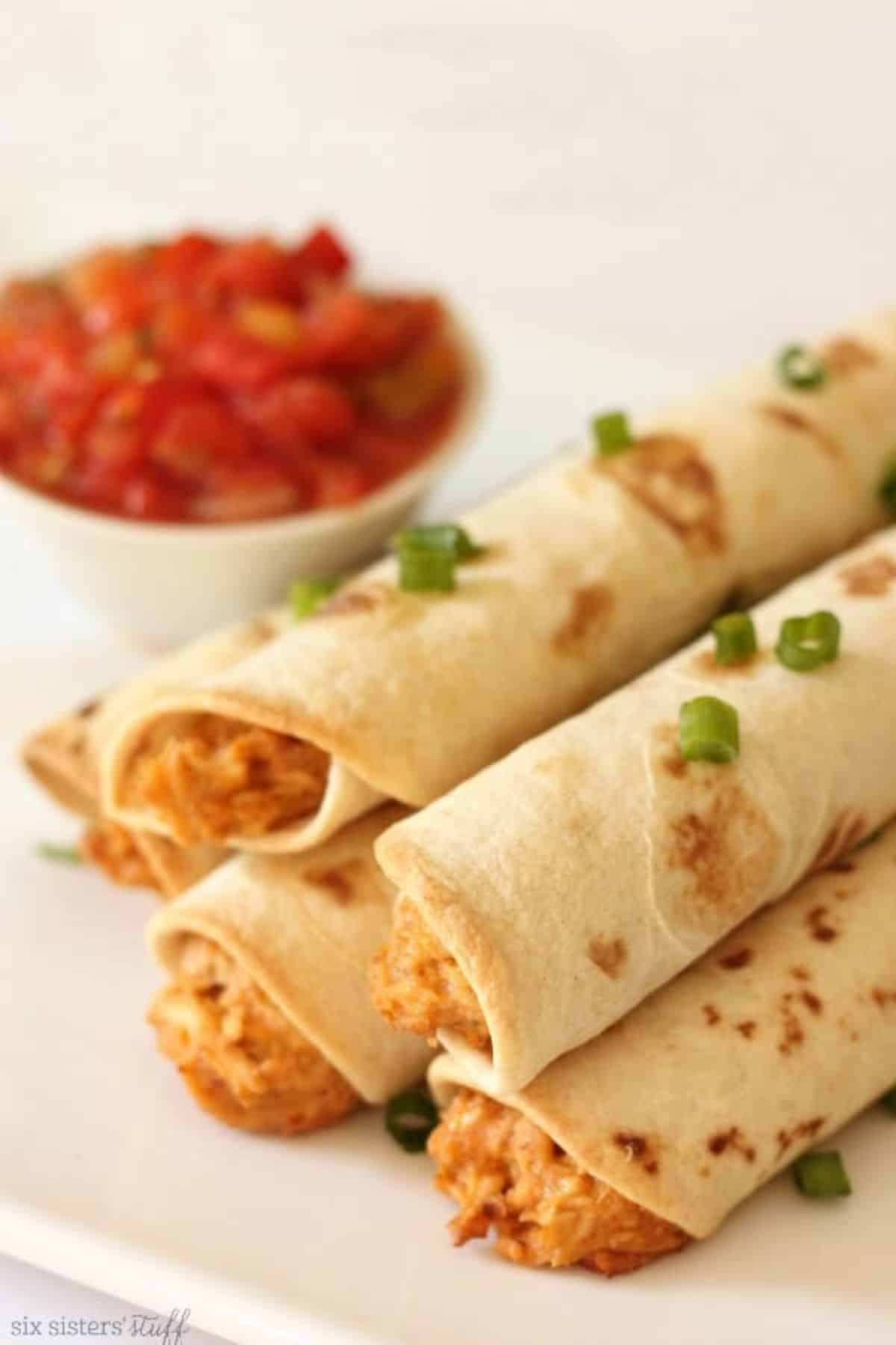 Slow Cooker Cheesy Chicken Taquitos 